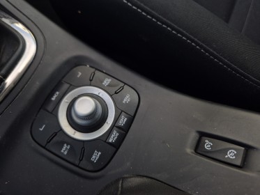 Renault megane iii berline tce 115 energy eco2 limited - garantie 12 mois occasion simplicicar arras  simplicicar...