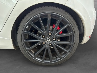 Renault clio iv 1.6 turbo 220 edc rs trophy - garantie 12 mois occasion simplicicar lyon ouest simplicicar simplicibike france