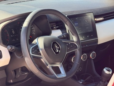 Renault clio v tce 90ch 21n limited 1ère main suivi complet renault radar arrière apple carplay garantie 12 mois occasion...