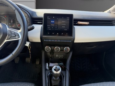 Renault clio v tce 90ch 21n limited 1ère main suivi complet renault radar arrière apple carplay garantie 12 mois occasion...