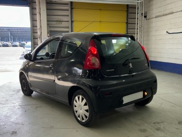 Peugeot 107 1.0e 12v 68ch trendy - moteur à chaine - très bon état général occasion simplicicar lagny  simplicicar...