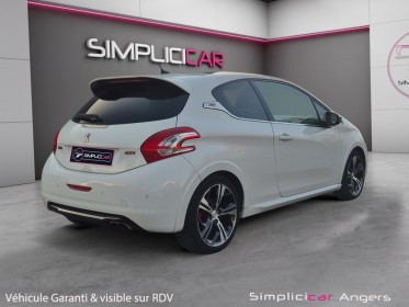 Peugeot 208 1.6 / 200ch bvm6 gti garantie 12 mois occasion simplicicar angers simplicicar simplicibike france