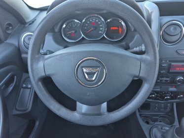 Dacia duster sce 115 4x2 ambiance e6 garantie 12 miois occasion simplicicar angers simplicicar simplicibike france