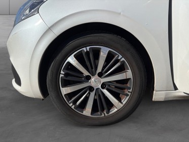 Peugeot 208 1.6 bluehdi 100ch bvm5 roland garros, radar av/ar, toit panoramique, garantie 12mois occasion simplicicar...