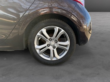 Peugeot 208 1.4 hdi 68ch bvm5 active, radar av/ar, garantie 12mois occasion simplicicar villejuif  simplicicar simplicibike...