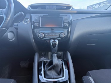 Nissan qashqai 2019 1.5 dci 115 dct n connecta camera 360 toit pano carplay entretien complet nissan garantie 12 mois...