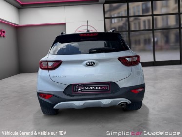 Kia stonic 1.0 t-gdi 100 ch isg bvm5 premium occasion simplicicar guadeloupe  simplicicar simplicibike france