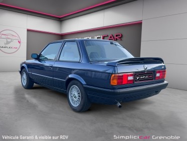 Bmw serie 3 e30 coupe 318 is occasion simplicicar grenoble simplicicar simplicibike france