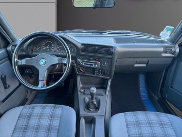 Bmw serie 3 e30 coupe 318 is occasion simplicicar grenoble simplicicar simplicibike france