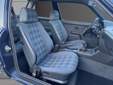 Bmw serie 3 e30 coupe 318 is occasion simplicicar grenoble simplicicar simplicibike france