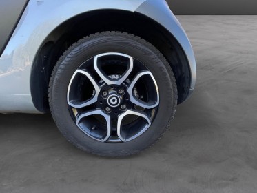 Smart fortwo coupe prime 1.0 71 ch ss ba6 camera de recul- toit panoramique - cuir -sieges chauffants - faible kilometrage...