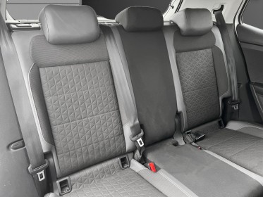 Volkswagen t-cross r-line 1.0 tsi 110 ch carplay palettes au volants virtual cockpit garantie 12 mois occasion simplicicar...