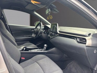 Toyota c-hr hybride rc18 122h dynamic /camera/radar av-arr/tres bon etat/garantie 12 mois. occasion  simplicicar nice -...