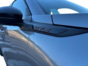 Peugeot 2008 hybride  136 ch. occasion  simplicicar nice - pfvauto simplicicar simplicibike france