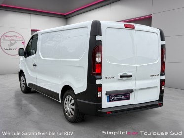 Renault trafic fourgon l1h1 2.0 dci 120 sl pro moteur-embrayage-turbo neufs apple carplay radars ar garantie 12mois occasion...