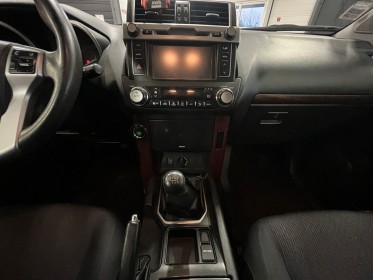 Toyota land cruiser 177 d-4d life 2 places caméra de recul gps attelage garantie 12 mois occasion simplicicar brive la...