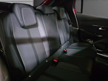 Peugeot 208 100 ss eat8 allure line assist climatisation bizone garantie 12 mois occasion simplicicar meximieux simplicicar...