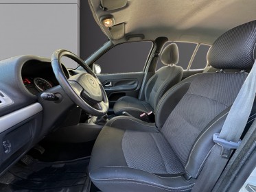 Renault clio campus 1.2 60 eco2 campus.com - climatisation - disribution neuve - faible kilométrage - garantie 12 mois...