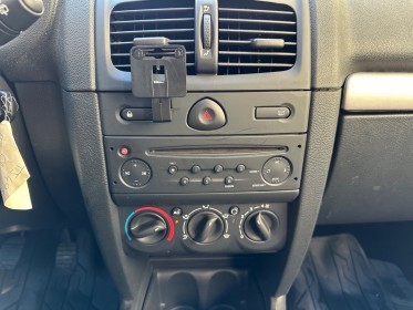 Renault clio campus 1.2 60 eco2 campus.com - climatisation - disribution neuve - faible kilométrage - garantie 12 mois...