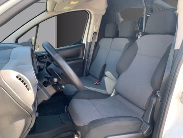 Citroen berlingo m bluehdi  100 ss  etg 6 club - clim - gps - radar de recul - garantie 12 mois europe occasion simplicicar...
