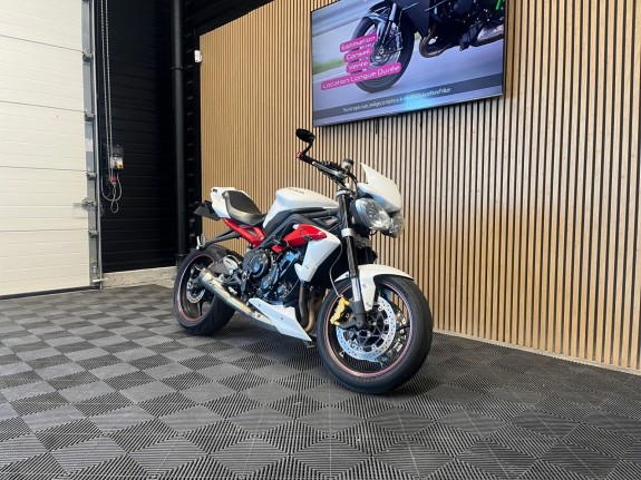 Triumph street triple 675 occasion simplicicar pau simplicicar simplicibike france