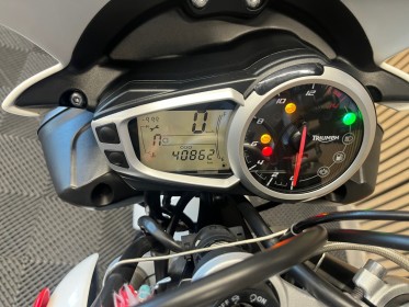 Triumph street triple 675 occasion simplicicar pau simplicicar simplicibike france