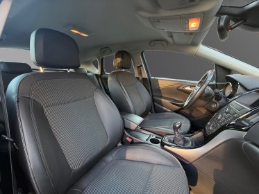 Opel astra 1.7 cdti 130 ch fap start/stop cosmo garantie 12 mois occasion montreuil (porte de vincennes)(75) simplicicar...