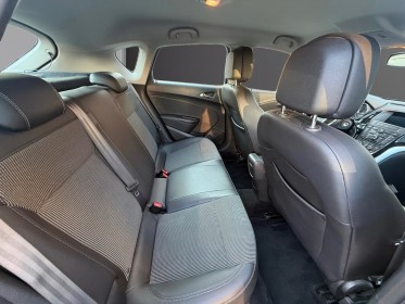 Opel astra 1.7 cdti 130 ch fap start/stop cosmo garantie 12 mois occasion montreuil (porte de vincennes)(75) simplicicar...