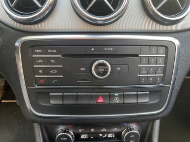 Mercedes classe cla 180 cdi sensation / camÉra de recul / garantie 12 mois occasion paris 17ème (75)(porte maillot)...