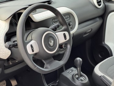 Renault twingo iii 1.0 sce 70 zen edc clim bluetooth limiteur suivi complet garantie 12 mois occasion simplicicar orleans...