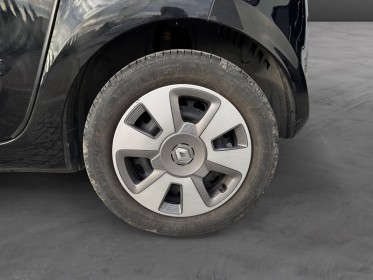 Renault twingo iii 1.0 sce 70 zen edc clim bluetooth limiteur suivi complet garantie 12 mois occasion simplicicar orleans...