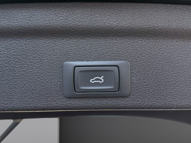 Audi q3 sportback 35 tdi 150 ch s tronic 7 s line apple carplay caméra de recul garantie 12 mois occasion simplicicar...