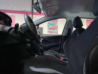 Peugeot 208 1.2 vti 82ch bvm5 active - garantie 12 mois - distribution ok occasion simplicicar brest simplicicar simplicibike...