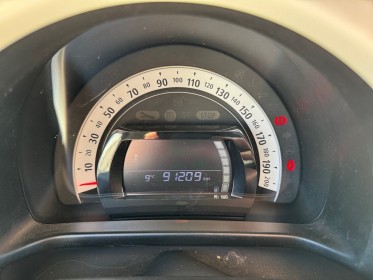 Renault twingo iii 0.9 tce 90 intens climatisation jantes alliage suivi complet garantie 12 mois occasion barberey...