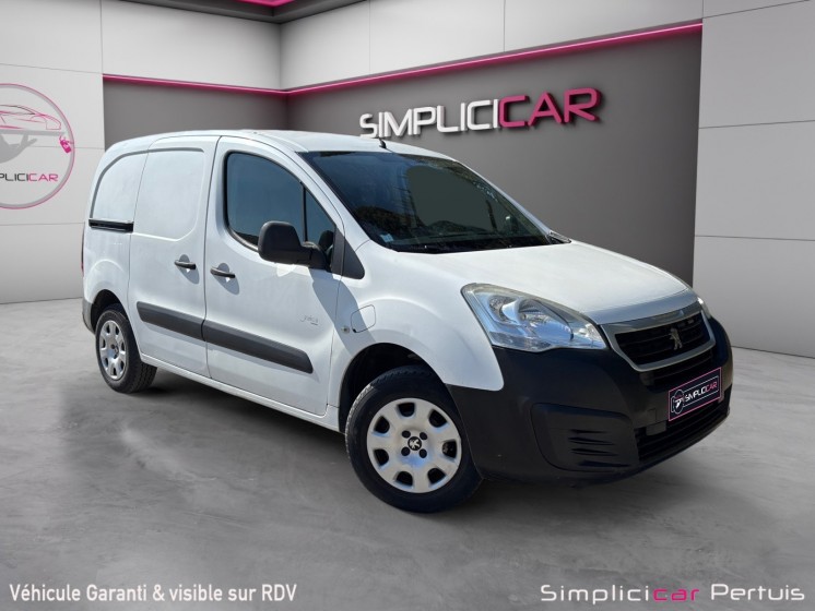 Peugeot partner fourgon electric 121 l2 pack clim état batterie soh ok  garantie 12 mois occasion simplicicar pertuis ...