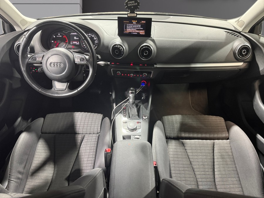 AUDI d'occasion A3 1.6 TDI 105 S TRONIC de 2014 Meximeux (01)﻿