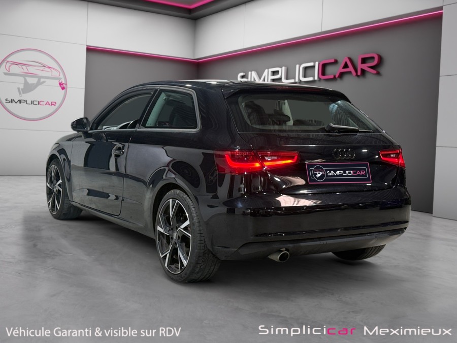 AUDI d'occasion A3 1.6 TDI 105 S TRONIC de 2014 Meximeux (01)﻿