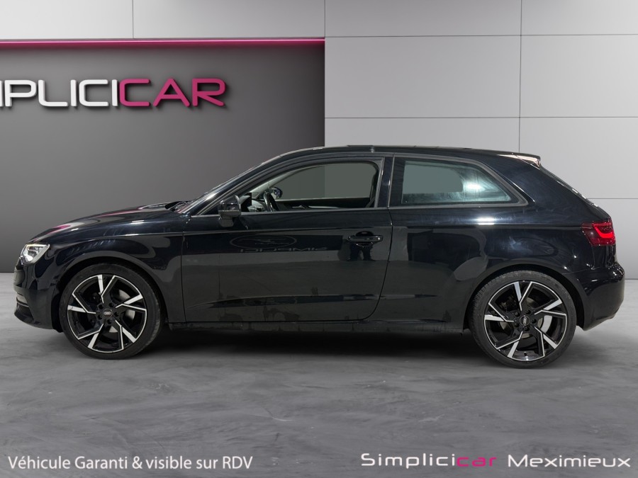 AUDI d'occasion A3 1.6 TDI 105 S TRONIC de 2014 Meximeux (01)﻿