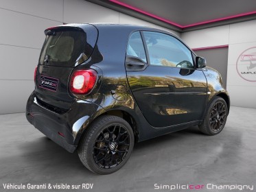 Smart fortwo coupe 0.9 90 ch  ba6 prime-45730 kms-sieges cuir chauffant-toit panoramique-jantes alu 16 pouces occasion...