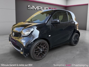 Smart fortwo coupe 0.9 90 ch  ba6 prime-45730 kms-sieges cuir chauffant-toit panoramique-jantes alu 16 pouces occasion...