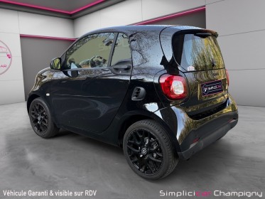 Smart fortwo coupe 0.9 90 ch  ba6 prime-45730 kms-sieges cuir chauffant-toit panoramique-jantes alu 16 pouces occasion...