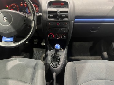 Renault clio rs ragnotti occasion simplicicar lyon ouest simplicicar simplicibike france