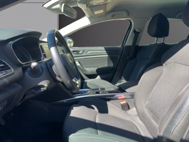 Renault megane iv estate tce 140 edc fap limited, caméra de recul, climatisation automatique, garantie 12 mois occasion...