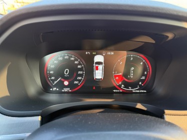 Volvo v90 d5 awd 235 ch geartronic 8 r-design / garantie 12 mois occasion simplicicar rouen simplicicar simplicibike france