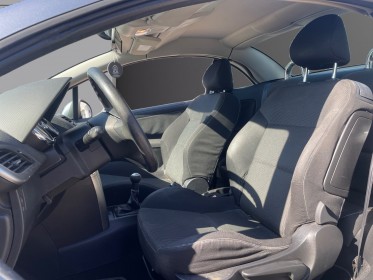 Peugeot 207 cc 1.6 vti 16v 120ch sport  distribution faite, garantie 12 mois occasion simplicicar lyon nord simplicicar...