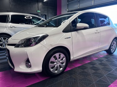 Toyota yaris hybride 100h style full entretien camera de recul garantie 12 mois occasion simplicicar villebon-sur-yvette...