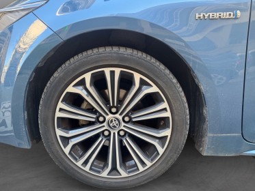 Toyota corolla hybride my20 122h design entretien full toyota / garantie 12 mois occasion paris 15ème (75) simplicicar...