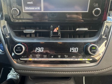 Toyota corolla hybride my20 122h design entretien full toyota / garantie 12 mois occasion paris 15ème (75) simplicicar...