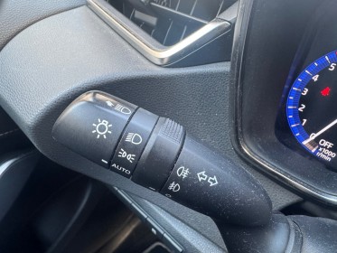 Toyota corolla hybride my20 122h design entretien full toyota / garantie 12 mois occasion paris 15ème (75) simplicicar...