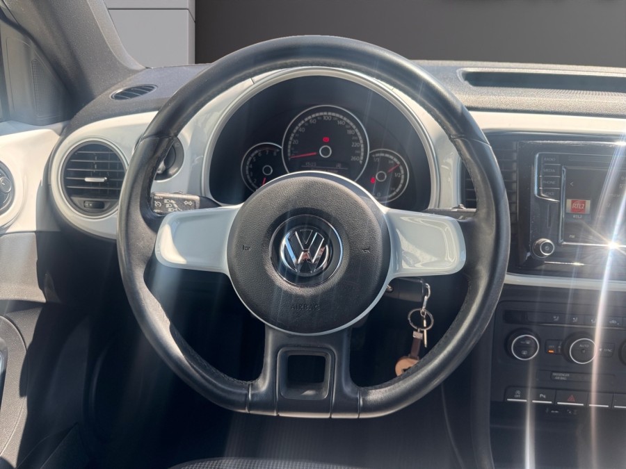 VOLKSWAGEN d'occasion NEW CABRIOLET 1.2 TSI VINTAGE DSG de 2015